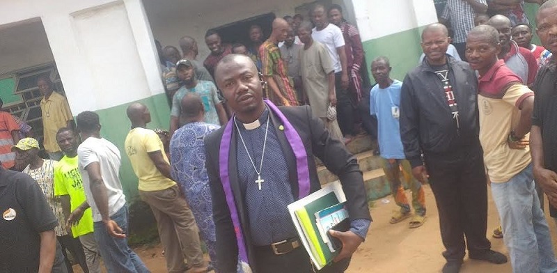 Lagos Hijab: Anambra lawyer attends court in clerical robes, disrupt proceedings