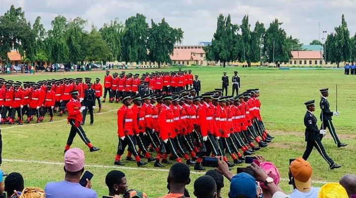 9,989 Police Constables Pass Out As 11 fail